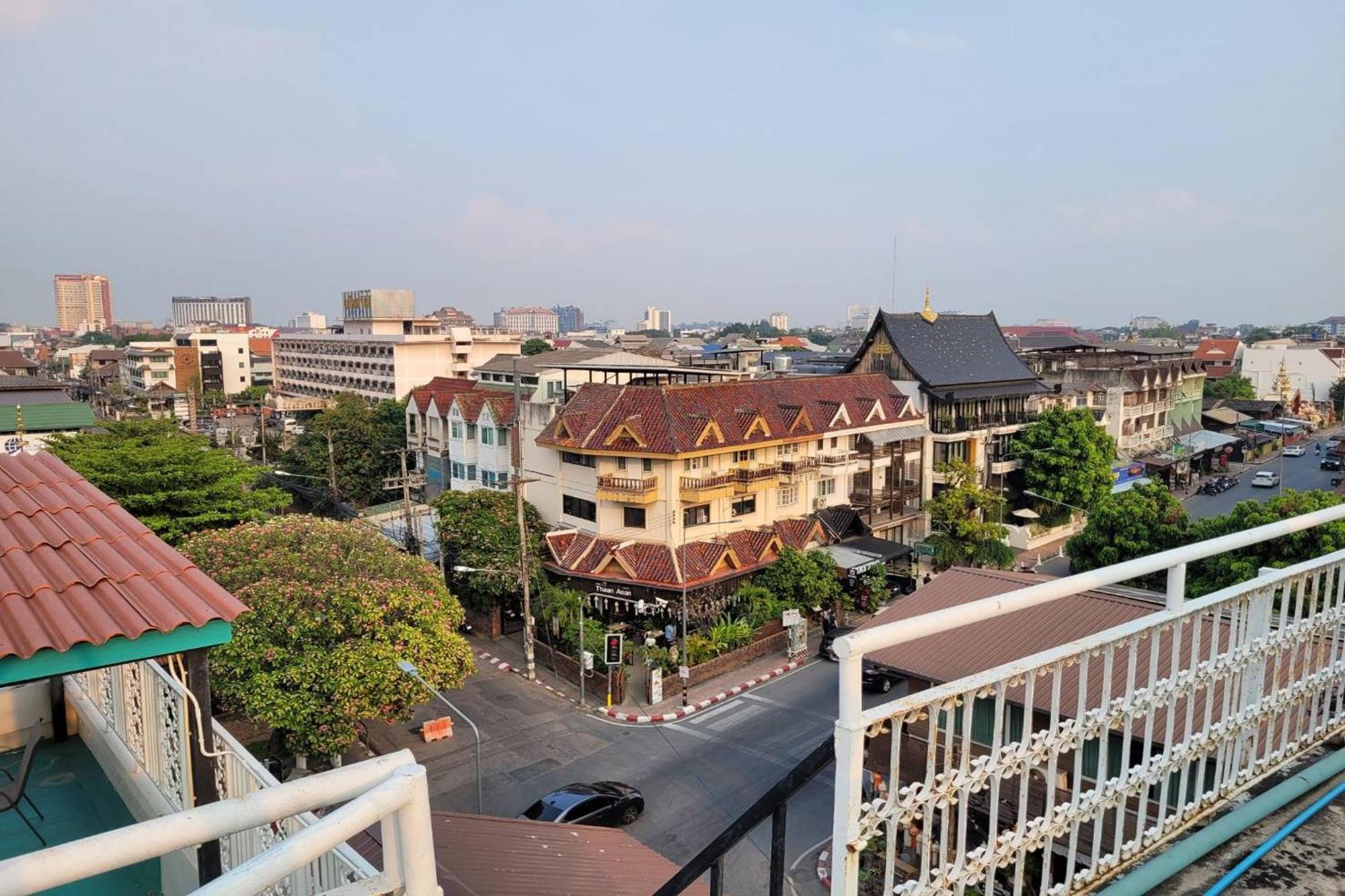 Asaya House Hotel Chiang Mai Ngoại thất bức ảnh