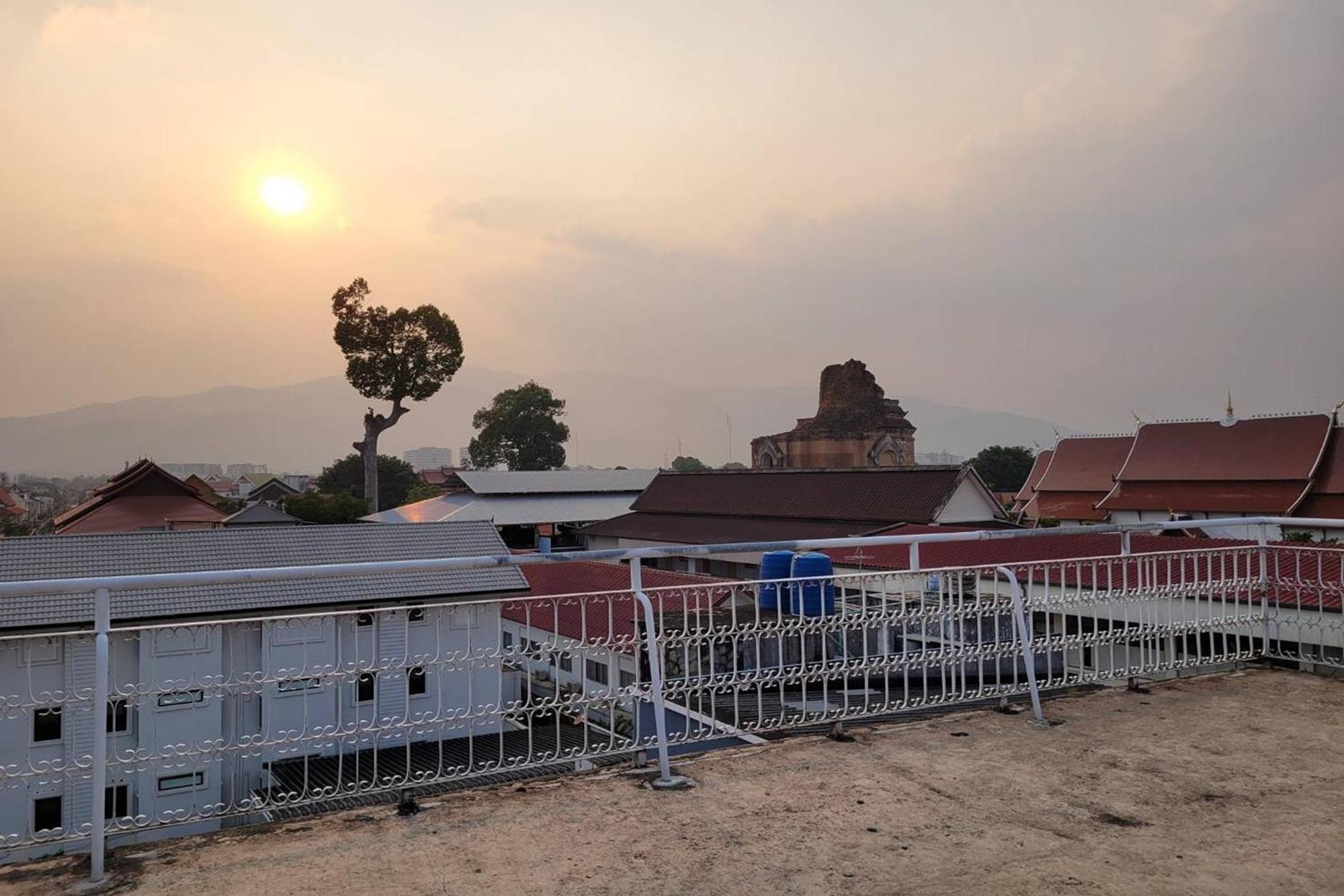 Asaya House Hotel Chiang Mai Ngoại thất bức ảnh
